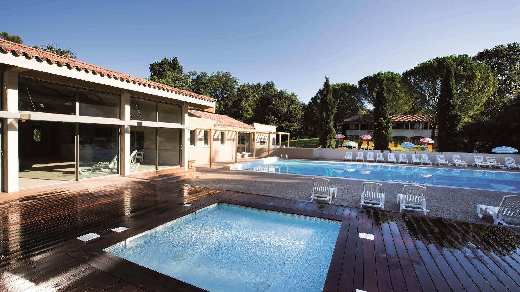 Club Vacances Bleues Domaine De Chateau Laval Gréoux-les-Bains Exterior foto